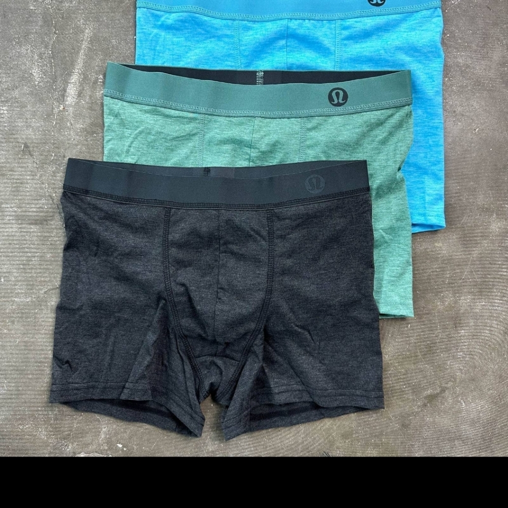 Lululemon Briefs Sz M 3pack